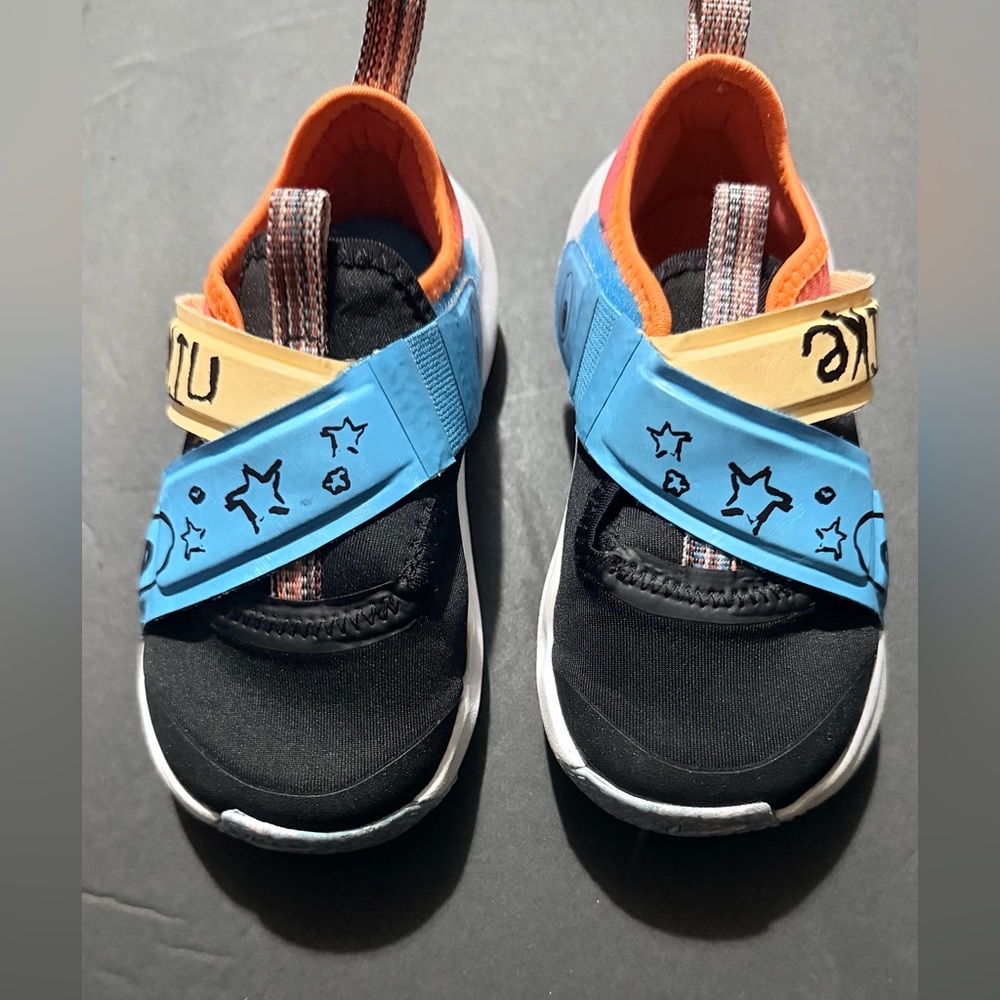 Nike Flex Advance SE